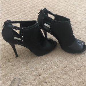 Vera Wang open toed booties